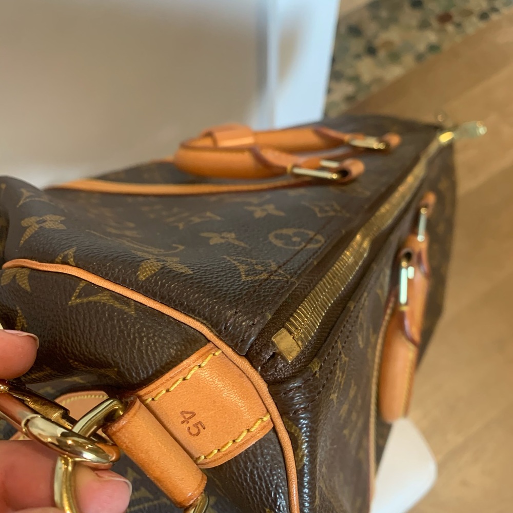 Authentic vintage Louis Vuitton 45 Keepall Bandouliere travel duffle bag